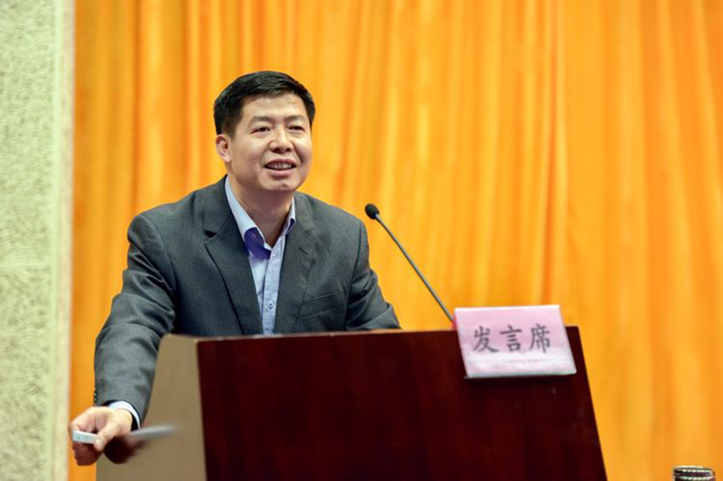 四班学员、武汉工程大学艺术设计学院院长程智力，从