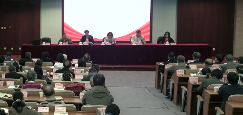 4月15日，全国教育部关工委领导干部培训班圆满完成学习任务顺利结业。教育部关工委主任李卫红出席结业式并讲话。教育部关工委常务副主任杨贵仁主持结业式。