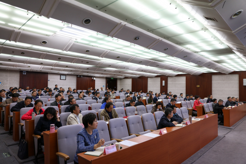 学员们普遍反映，报告通过诸多事例分析，让大家更加明确了高校如何坚定政治方向、如何发出正确的政治声音的问题，对进一步做好高校意识形态工作及党建工作启发性很强。（社会科学教研部 张虹）