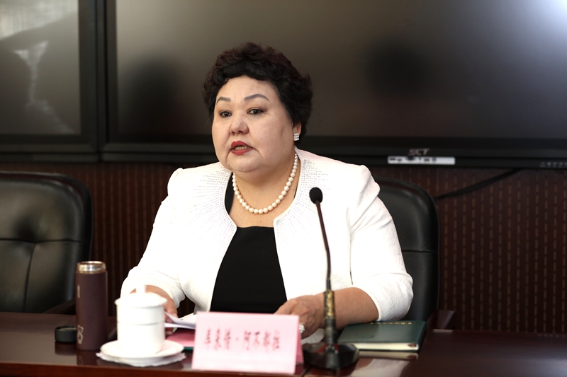 新疆维吾尔自治区妇联党组成员、副主席库来惜·阿不都拉指出，组织此次培训旨在深入学习贯彻习近平新时代中国特色社会主义思想和十九大精神，准确把握和全面落实新时代党的政治建设和妇女工作总要求，围绕社会稳定和长治久安总目标，进一步推动妇联改革发展，加强妇联队伍建设，提升女性领导力。希望这次培训，能成为统一思想、加深认识的过程，成为交流情况、增长经验的过程，成为研究问题、提高能力的过程，使大家在思想认识上有新的提高、领导能力上有新的增强，作风养成上有新的收获，不辜负党和国家对女领导干部的殷切希望。