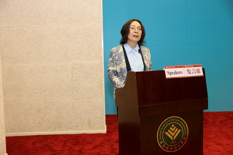 侯慧君在致辞时指出，在中芬两国政府主导下，双方教育合作的广度和深度都在不断地扩展，为推动两国教育事业发展贡献了积极力量。作为落实两国教育部签署合作备忘录和《关于推进中芬面向未来的新型合作伙伴关系的联合工作计划》（2019-2023）的内容之一，由国家教育行政学院与芬兰应用技术大学校长联盟共同签署确定举办的本次论坛是深化双方教育交流与合作的又一次积极尝试；期待各位与会的高等教育界的领导者和管理者、教育管理方面的专家、学者，通过本次论坛，既能在学术观点上深入沟通交流、积极分享智慧，又可以在办学实践上加强合作，产生具体而实际的合作项目。