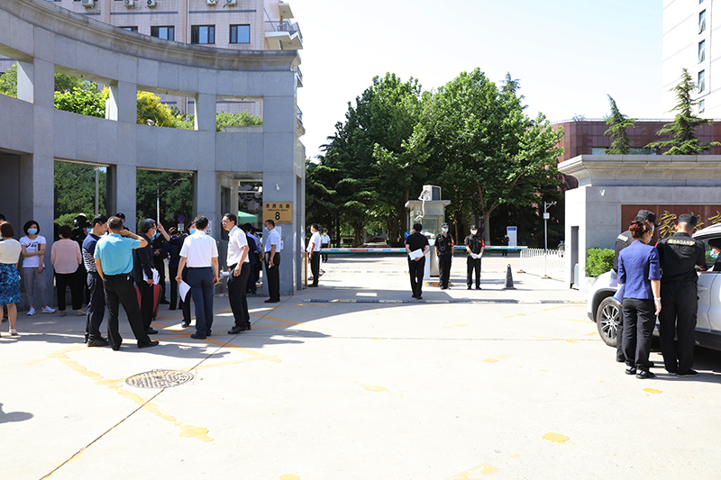 学院举行“春季学期培训班开课方案”模拟演练