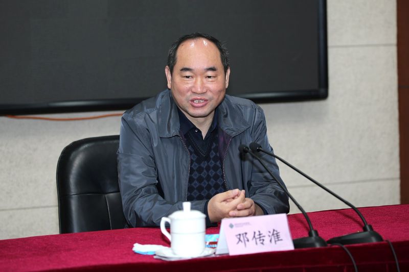 开班式后，教育部政策法规司邓传淮司长为学员作了题为“深入学习领会习近平总书记关于教育重要论述”的开班报告。