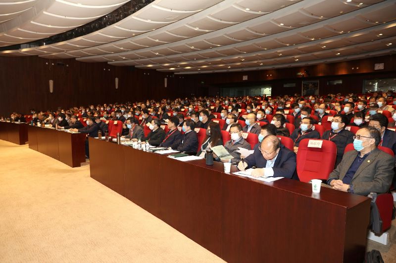 本期培训班于11月9号在国家教育行政学院开班。来自全国32个省、市、自治区及新疆生产建设兵团党委教育工委、教育行政部门，75所教育部直属高校，14所省部共建高校，42所其他部属高校，以及教育部有关司局、直属单位主要领导，有关专家和基层代表共计260余人参加此次培训。此次培训共安排了与教育评价改革相关业务司局主要领导的10场专题报告，两场分组研讨，4个省级教育行政部门与4所高校的经验交流。(撰稿：教育行政教研部 高政、黄永军；摄影：图书信息技术部 于荣壮；编发：宣传中心 梁洋生；编审：宣传中心 张进强)