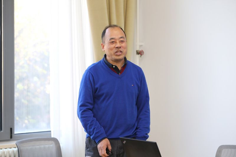 交流会上，“基层挂职锻炼代表”黄永军，分享了在雄安新区挂职安新县教育局党组成员、副局长的心得体会。