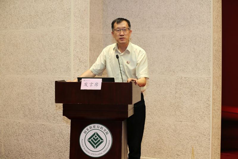 中国社会科学评价研究院党委书记、院长荆林波作题为“期刊生态与期刊评价”报告。