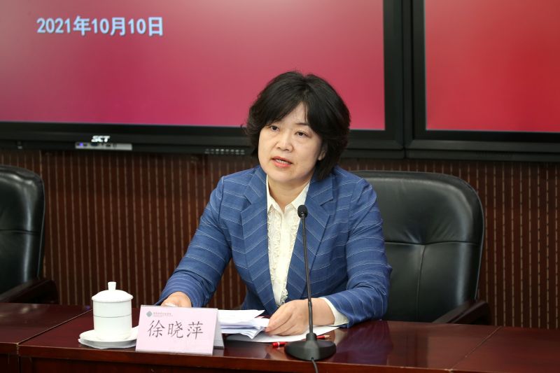 徐晓萍在讲话中指出，本期进修班旨在系统学习习近平新时代中国特色社会主义思想，深入学习习近平总书记“七一”重要讲话精神，全面学习习近平总书记关于党的历史、党的建设，以及教育、年轻干部成长成才等重要论述，紧密结合党史学习教育、落实中央巡视整改任务和推动教育“十四五”开局起步，夯实理论基础、增强党性修养、提升政治意识，深刻把握“国之大者”，增强“两个大计”政治自觉，不忘立德树人初心，牢记为党育人、为国育才使命，为建设高质量教育体系作出新的更大贡献。徐晓萍就学习贯彻落实习近平总书记9月1日在中央党校（国家行政学院）中青年干部培训班开班式上的重要讲话精神提出四点要求，希望学员们在常修常炼中坚定理想信念，在笃行实干中勇于担当作为，在知行合一中锤炼过硬本领，在严以修身中恪守纪律规矩。她强调，本期进修班专门安排了“双减”政策解读辅导和深入一线开展“双减”专题调研，希望学员们增强学习的积极性、主动性和创造性，严格执行培训、防疫等各项制度规定，齐心协力形成优秀研修成果，向部党组交上一份满意答卷。