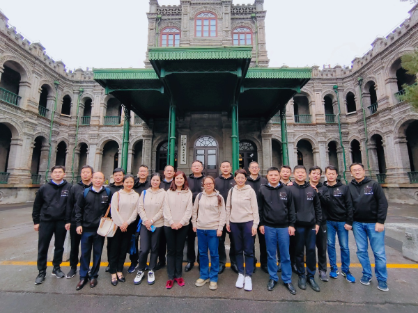 中青三班学员调研中国人民大学老校区（东城区）和海淀校区。在人大博物馆了解人大的历史和历届党和国家领导人对人大的批示和指导精神。