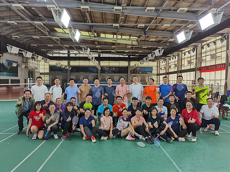 本次活动活跃了校园文化生活,调动了师生参与活动的积极性,增进了师生间的感情交流。(撰稿:四班学员、黑龙江大学党委宣传部部长 杨其滨;摄影:二班学员、九江学院建筑工程与规划学院党委副书记 李晓云,一班学员、牡丹江医学院教师发展与教学评估中心主任 任凤云;审稿:分班主任 赵玄) 本次活动活跃了校园文化生活,调动了师生参与活动的积极性,增进了师生间的感情交流。(撰稿:四班学员、黑龙江大学党委宣传部部长 杨其滨;摄影:二班学员、九江学院建筑工程与规划学院党委副书记 李晓云,一班学员、牡丹江医学院教师发展与教学评估中心主任 任凤云;审稿:分班主任 赵玄)