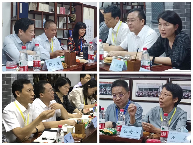 座谈会上，理论班学员先就“职业教育数字化战略行动”课题研究展开调研。进修班学员围绕调研主题，结合各学校工作实际畅所欲言。杭州职业技术学院副院长金徐伟谈到，杭州职业技术学院围绕浙江省和杭州市数字化改革目标，聚焦“双高”建设，综合运用数字化思维、数字化技术做好数字专业化改革、专业数字化改革和治理数字化转型，为区域经济社会发展赋能助力。重庆工业职业技术学院党委副书记张荣介绍了本校推进数字化战略、智能校园建设情况，并就统筹协调、支持解决职业院校面临的问题和困难提出了意见和建议。广东体育职业技术学院党委副书记胡卫星介绍了本校智慧校园建设情况，着重介绍了校企合作开发的体职连线平台运营模式，并对国家智慧教育平台的宣传、核心产品质量以及无形资产开发管理提出了建议。柳州职业技术学院副院长韦林介绍了本校如何紧跟产业数字化发展，在专业和课程方面进行数字化改造提升的情况，并谈到了使用国家智慧教育平台的体会。上海出版印刷高等专科学校副校长杨爱玲谈到，国家智慧教育平台实现了优质教学资源的共建共享，学校对该平台的使用非常重视，正积极将原来建成的国家级专业教学资源库整体搬迁、接入平台。下一阶段学校将加大平台的培训与推广应用，帮助师生用好平台。贵州电子信息职业技术学院副院长谢朝明建议丰富国家智慧教育平台资源，强化平台易于应用。