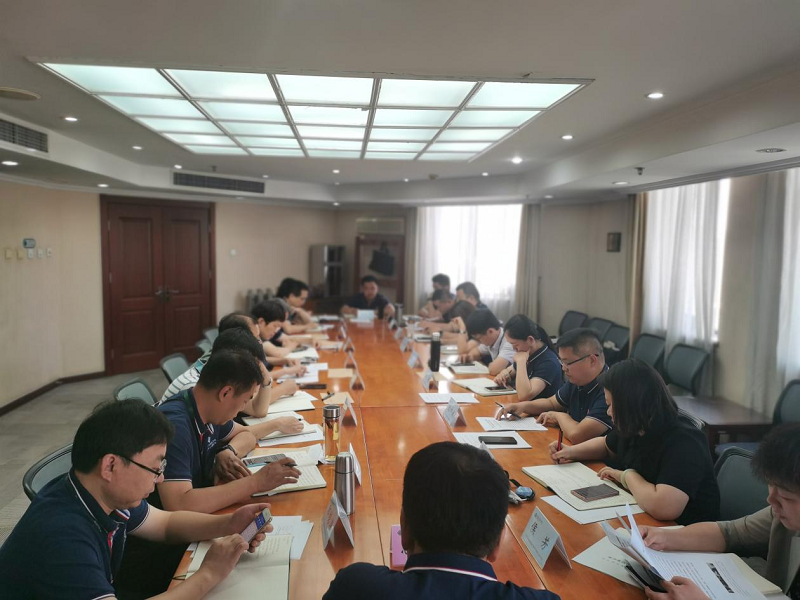 二班学习在校长大厦4层会议室进行，学员们表示要坚持守正创新，以守正创新的正气和锐气，赓续历史文脉、谱写当代华章。