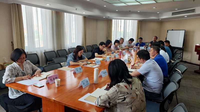 四班学习在校长大厦6层会议室进行，学员们表示作为教师要增强为党育人、为国育才的责任感、使命感和紧迫感，坚持立德树人。